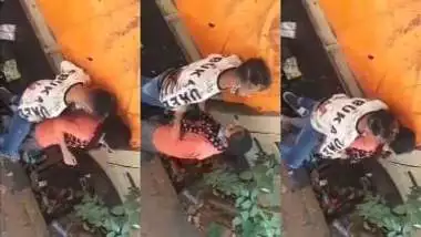 पब्लिक प्लेस में चोरी-छिपे चुदाई करते लवर्स को चुपके से फिल्माया