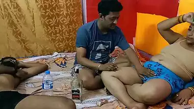 पत्नी को चोदा पति के दोस्त ने पति के सामने