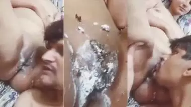 One of the best Indian sex videos of pussy licking