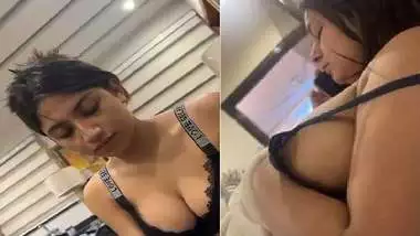 Big boobs Paki slut slipping nipple while on call